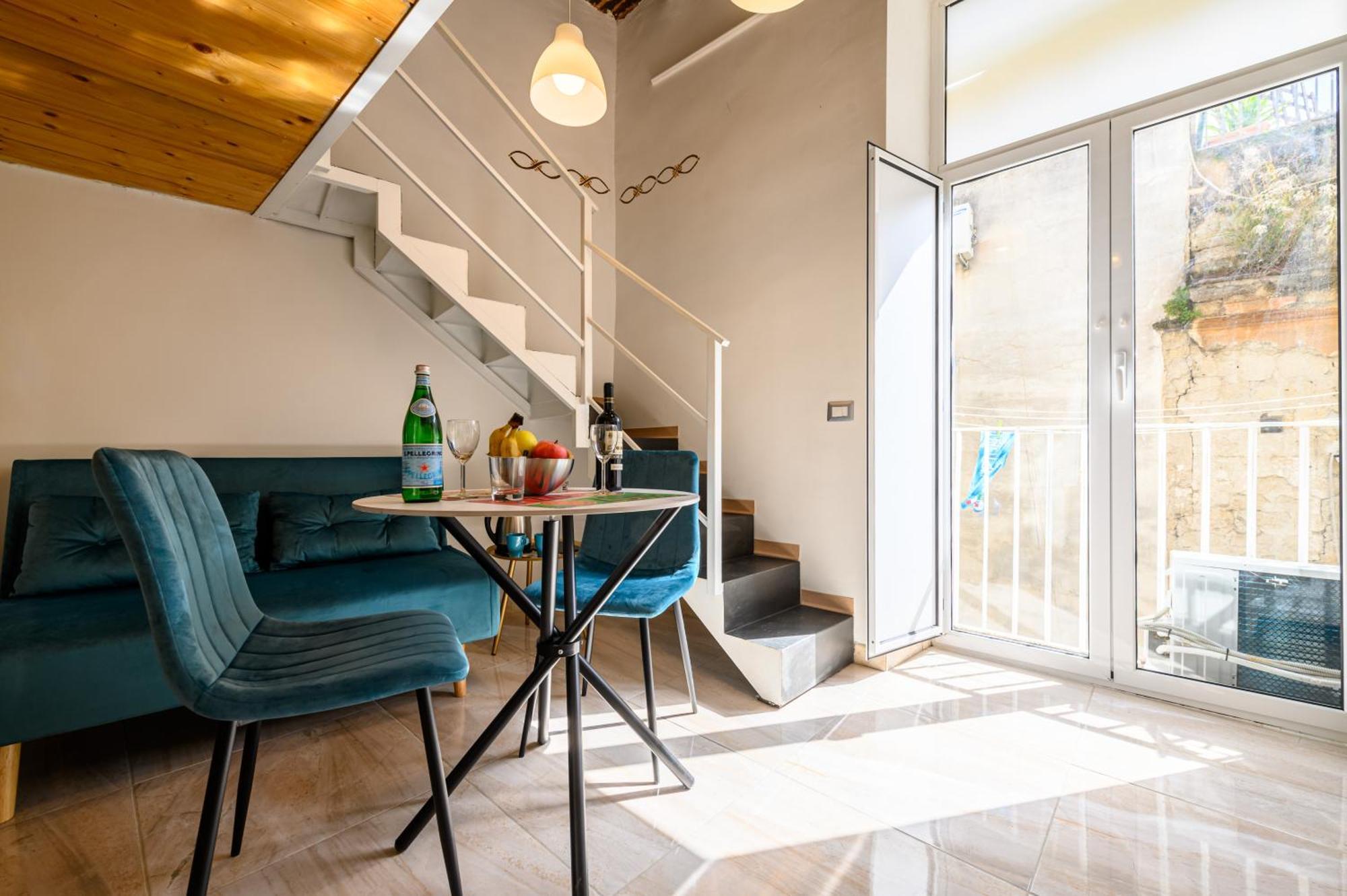El Barrio In Bed Apartment Napoli Bagian luar foto