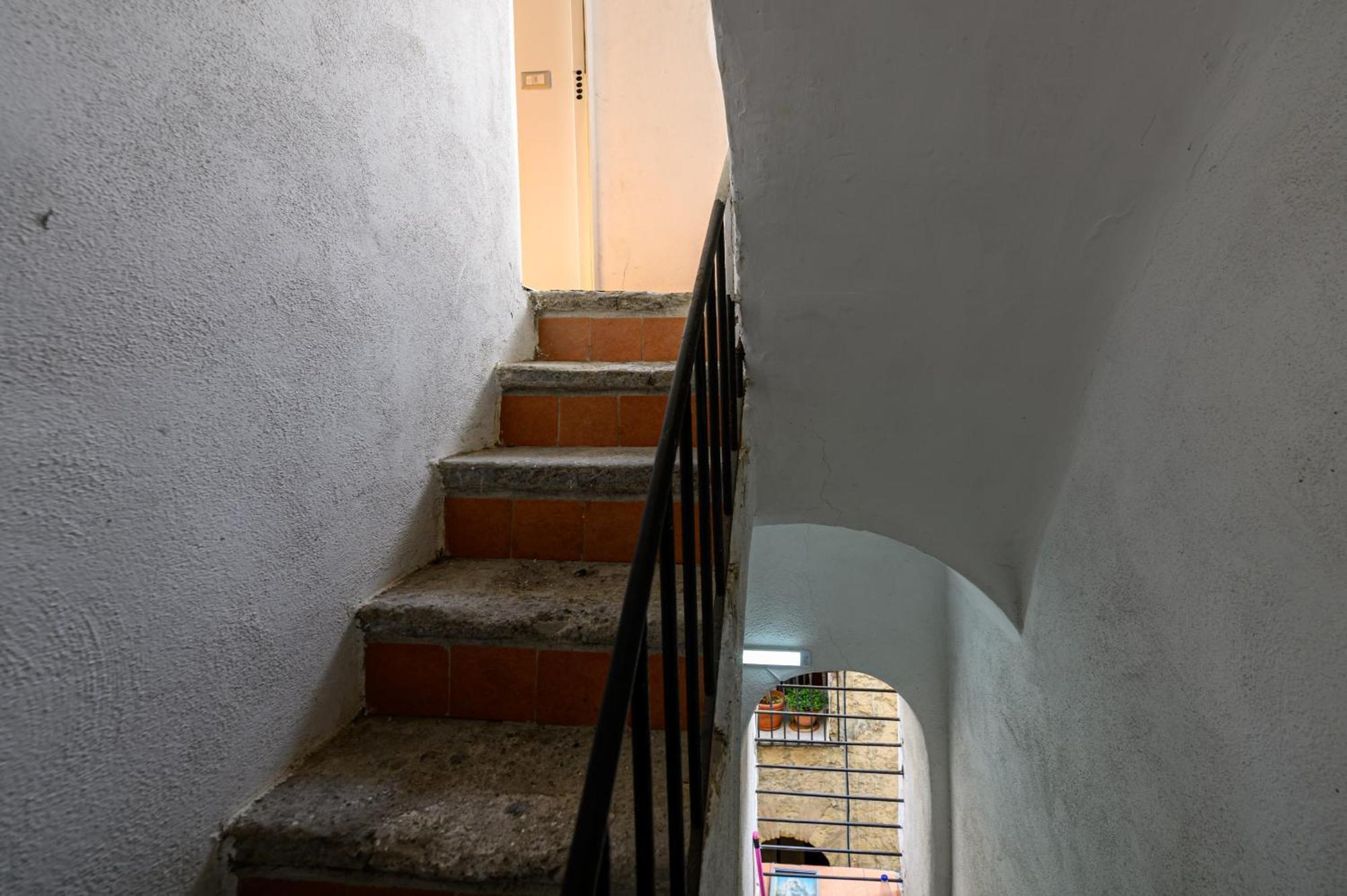 El Barrio In Bed Apartment Napoli Bagian luar foto